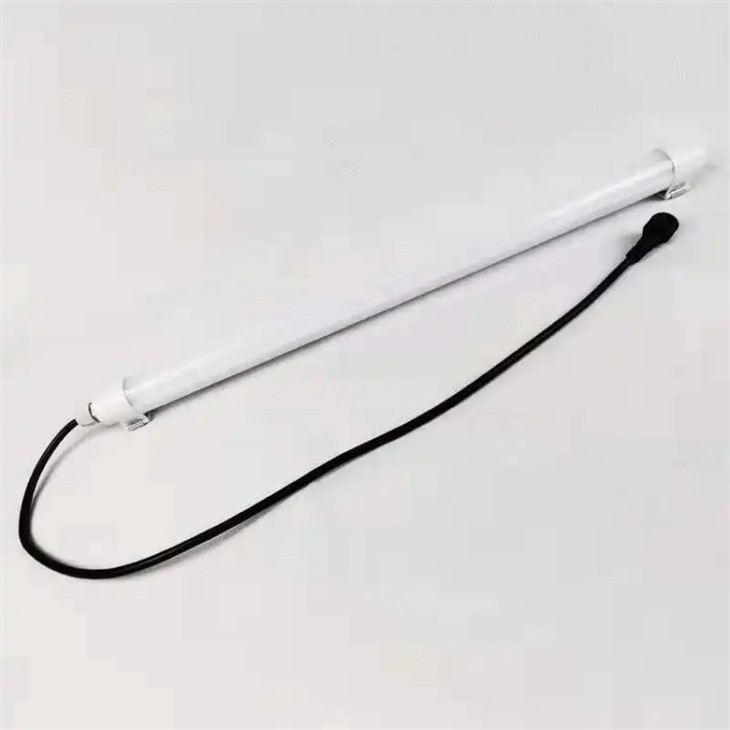 Lampa Brooder faoi stiúir