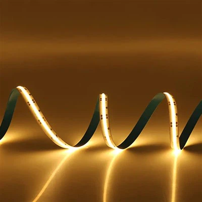 Soilse Rgb sa Seomra Leapa