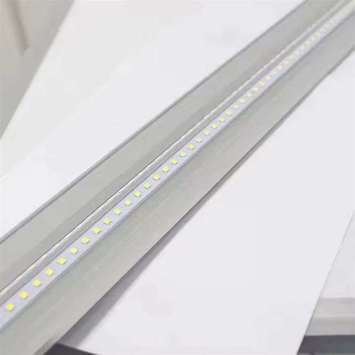 Led Batten Light 110-277V 20W 5600K