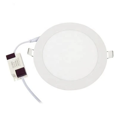 Dimmer Le haghaidh Soilsiú Cuasaithe