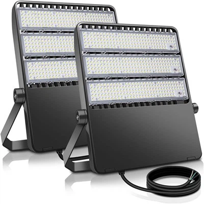 Soilsiú Limistéar Tráchtála Floodlight faoi stiúir Wall