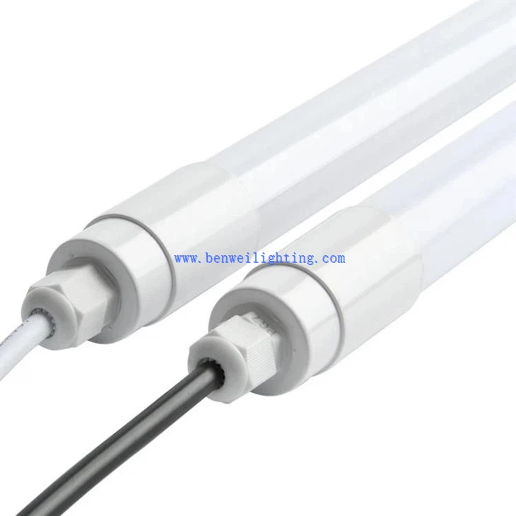Water-resistant Ranch Light (4)